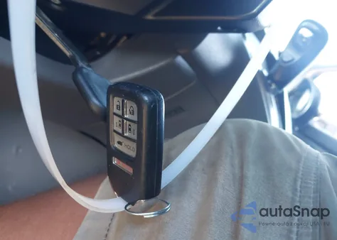 2016 Honda Odyssey Ex-L из США, поврежденный, VIN 5FNRL5H65GB047265